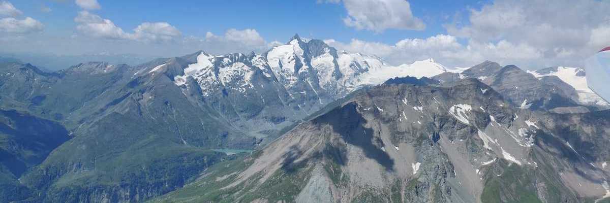 Flugwegposition um 10:12:59: Aufgenommen in der Nähe von Gemeinde Heiligenblut, 9844, Österreich in 2974 Meter
